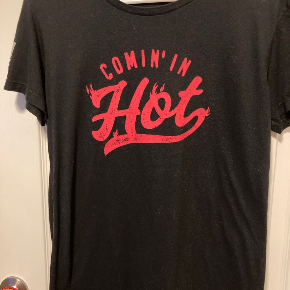 Woman’s grunt shirts